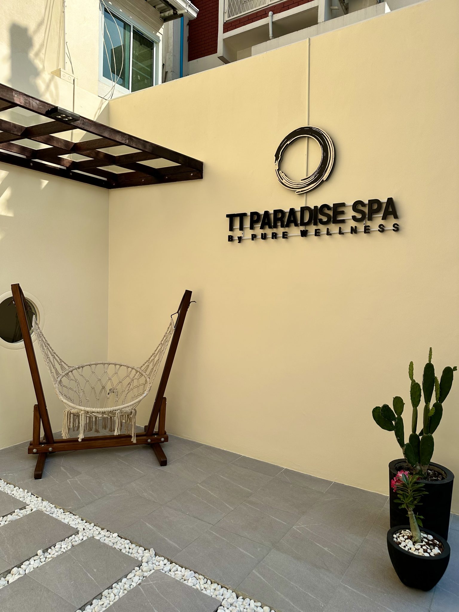 「遊歷‧足跡」—— 探索曼谷的隱藏寶石:TT Paradise 的 Spa 和正宗泰式美食